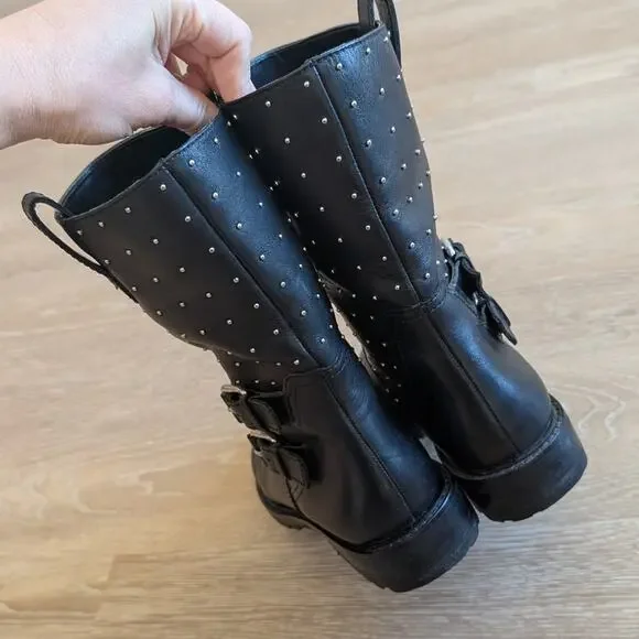 Banana Republic Black Leather Studded Biker Moto Boots Shoes, size 7.5M - Picture 4 of 6